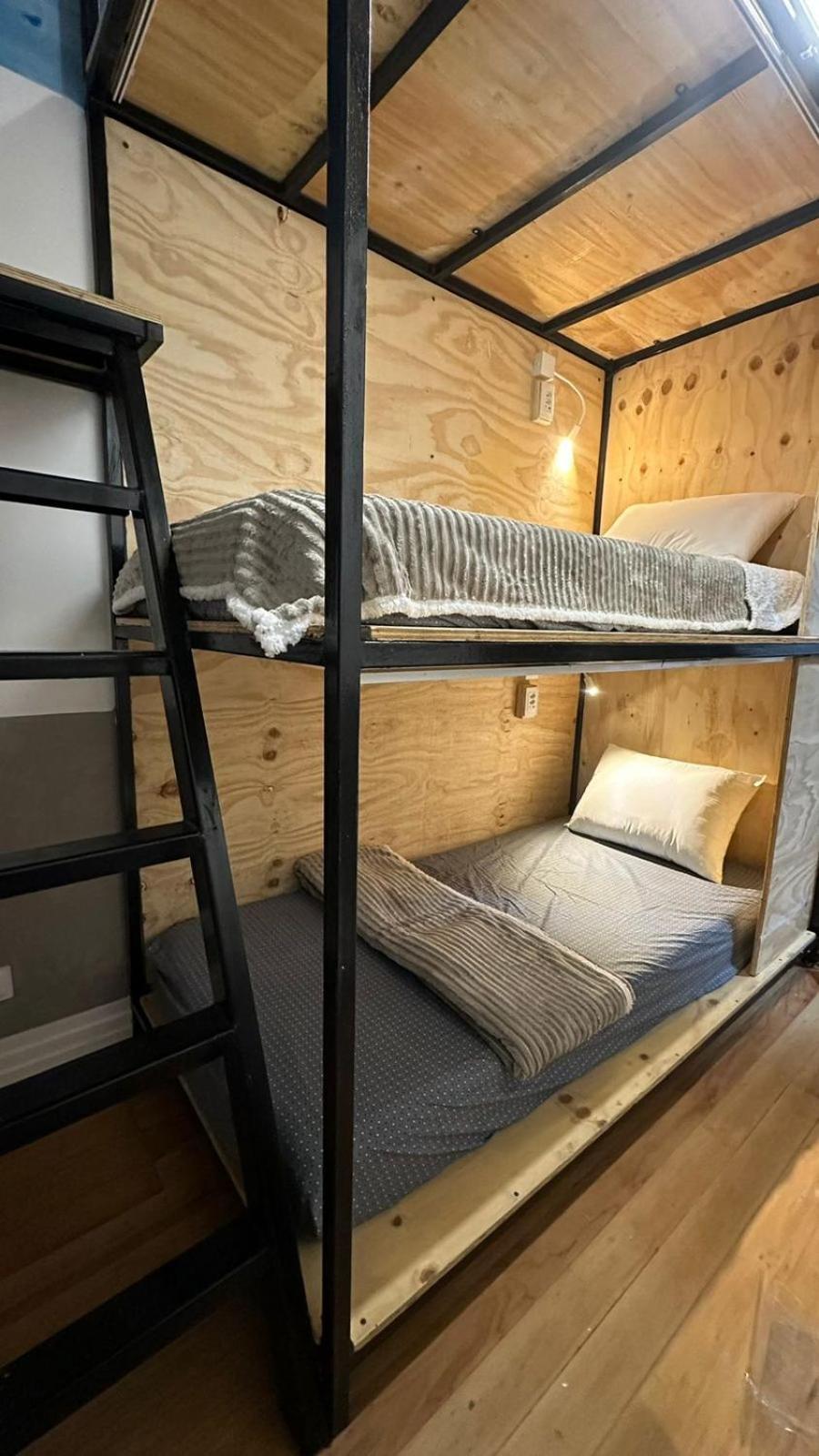 Hostel Hug Brasil Куритиба Экстерьер фото
