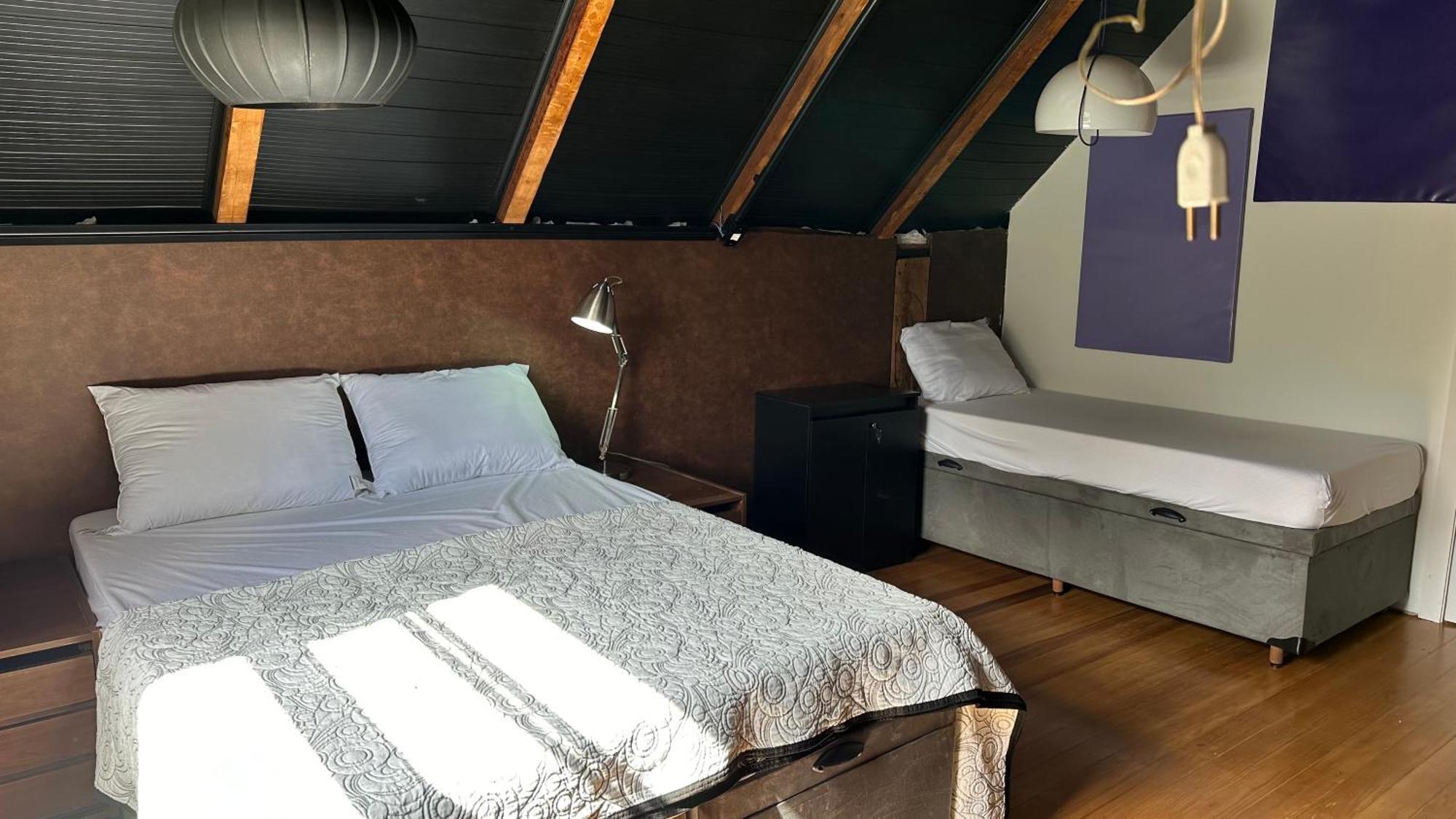 Hostel Hug Brasil Куритиба Экстерьер фото