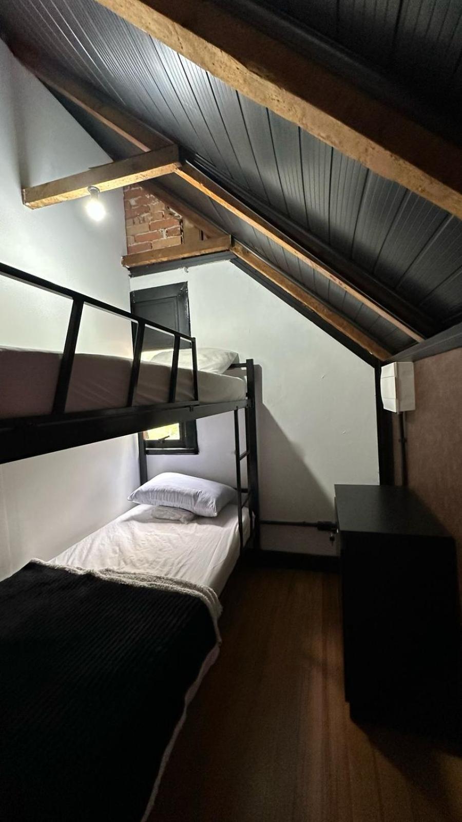 Hostel Hug Brasil Куритиба Экстерьер фото